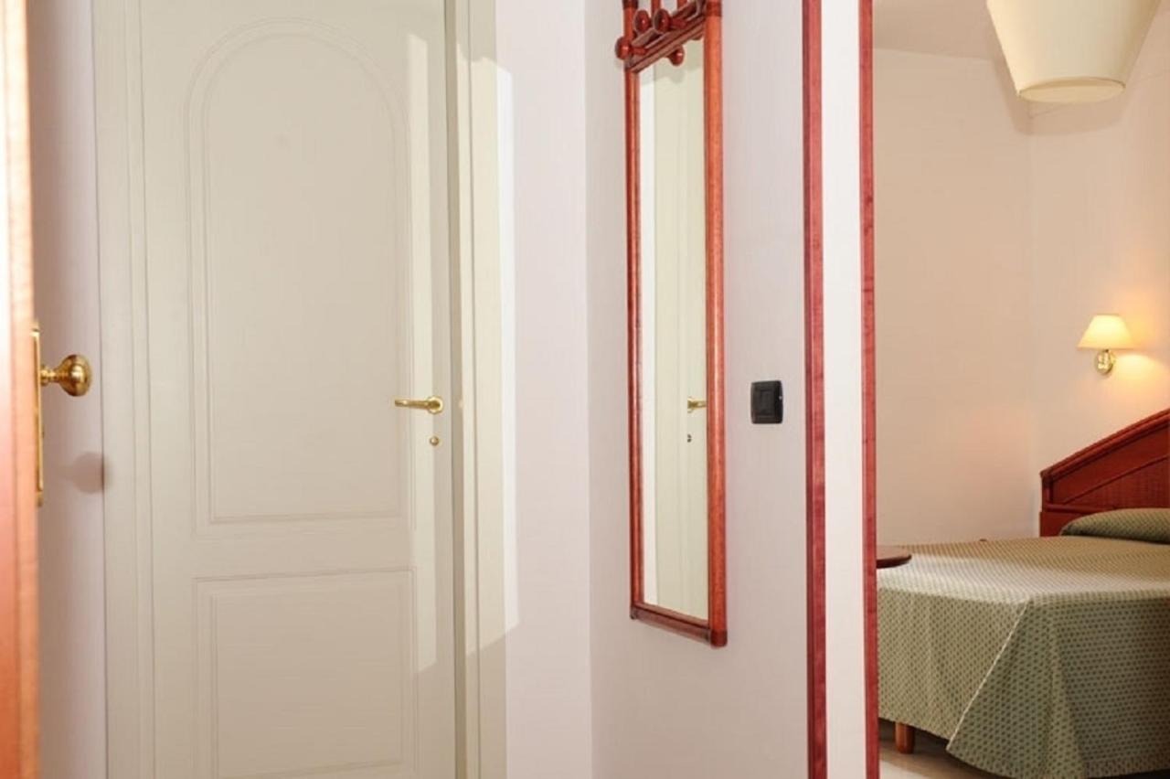 Hotel Villa Rosa Martina Franca Exterior foto